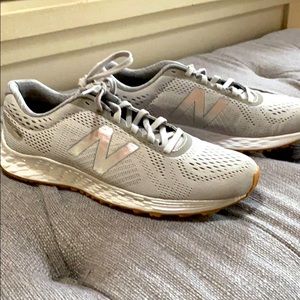 New Balance Tennis Shoes